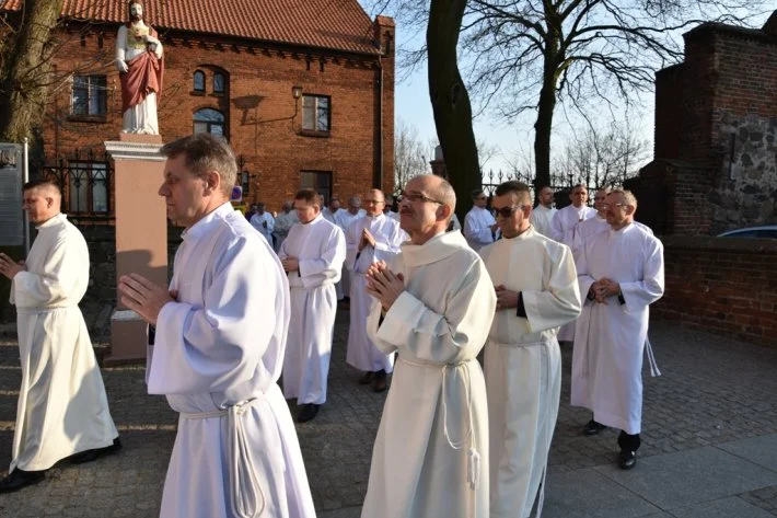 Udzielenie posługi akolitatu