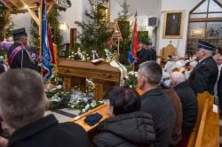 Pożegnanie śp. ks. kan. Alfonsa Bernarda Barzowskiego