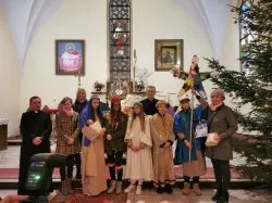 Orszak i kolędnicy w Jabłonowie