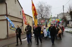 Orszak i kolędnicy w Jabłonowie