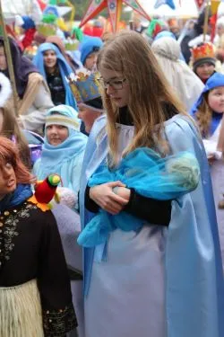 Orszak i kolędnicy w Jabłonowie