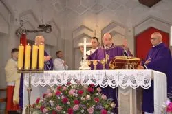 Wizyta prymasa Polski na Stawkach