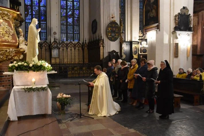 Zawierzenie kobiet diecezji toruńskiej
