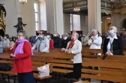 75 lat oo. jezuitów w Toruniu