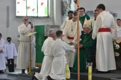 Udzielenie posługi lektoratu stałego