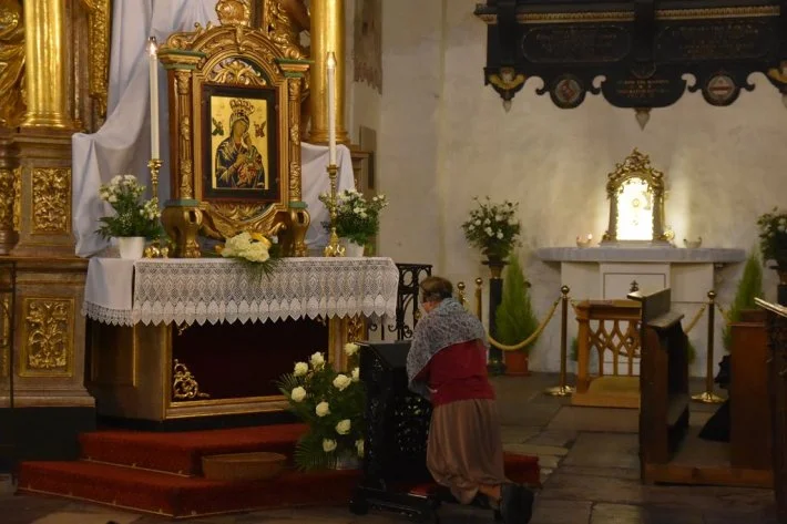 Peregrynacja obrazu MBNP w parafii pw. Wniebowzięcia Najświętszej Maryi Panny w Toruniu