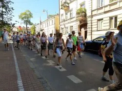 Wejście pielgrzymów na Jasną Górę