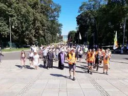 Wejście pielgrzymów na Jasną Górę