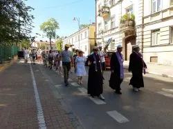 Wejście pielgrzymów na Jasną Górę