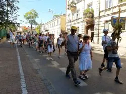 Wejście pielgrzymów na Jasną Górę