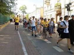 Wejście pielgrzymów na Jasną Górę