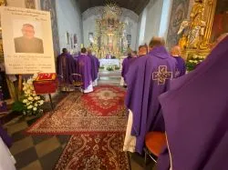 Pogrzeb śp. ks. kan. Zbigniewa Koślickiego