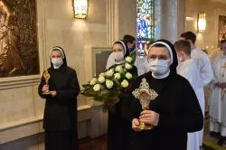 Wprowadzenie relikwii św. Elżbiety Węgierskiej i bł. Marii Luizy Merkert