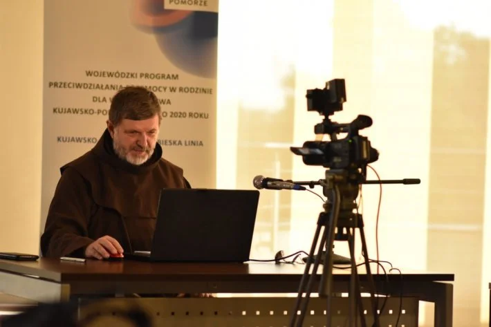 Konferencja o zagrożeniach psychologii