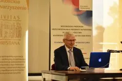 Konferencja o zagrożeniach psychologii