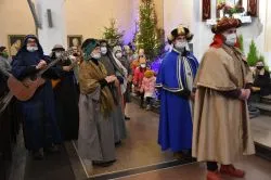 Trzej Królowie w parafii ks. marianów