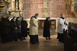 Modlitwa w intencji osób zranionych