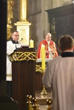 Droga krzyżowa o ustanie pandemii