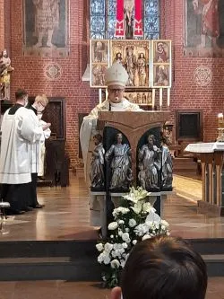 Obraz Świętej Rodziny w katedrze Świętych Janów