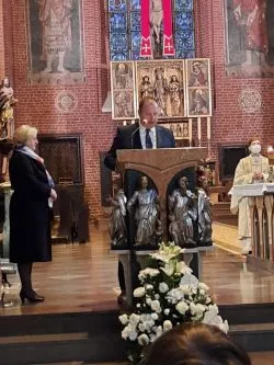 Obraz Świętej Rodziny w katedrze Świętych Janów