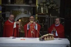 Wprowadzenie relikwii w Sanktuarium NMP Gwiazdy Nowej Ewangelizacji