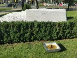 Pomnik ku czci bezimiennych ofiar Zbrodni Pomorskiej