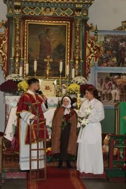 Wszyscy Święci w Dąbrówce Królewskiej