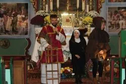 Wszyscy Święci w Dąbrówce Królewskiej