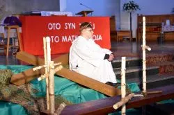 Droga Krzyżowa inna niż wszystkie