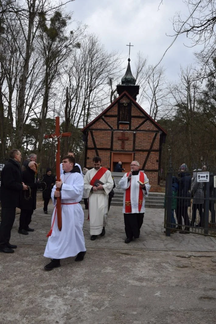 Droga Krzyżowa na Barbarce