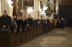 Liturgia Wigilii Paschalnej w toruńskiej katedrze