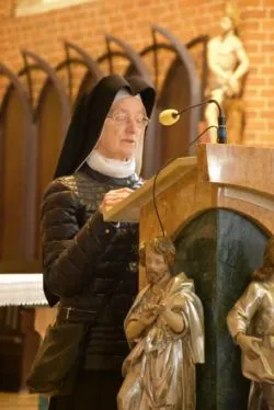 Liturgia Wigilii Paschalnej w toruńskiej katedrze