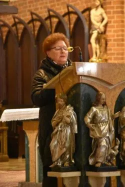 Liturgia Wigilii Paschalnej w toruńskiej katedrze