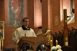 Liturgia Wigilii Paschalnej w toruńskiej katedrze
