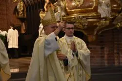 Liturgia Wigilii Paschalnej w toruńskiej katedrze