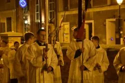 Liturgia Wigilii Paschalnej w toruńskiej katedrze