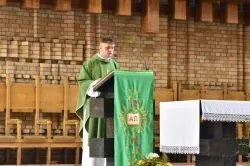 Wprowadzenie relikwii matki Róży Czackiej