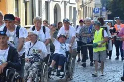 Piesza pielgrzymka - wyjście z Torunia