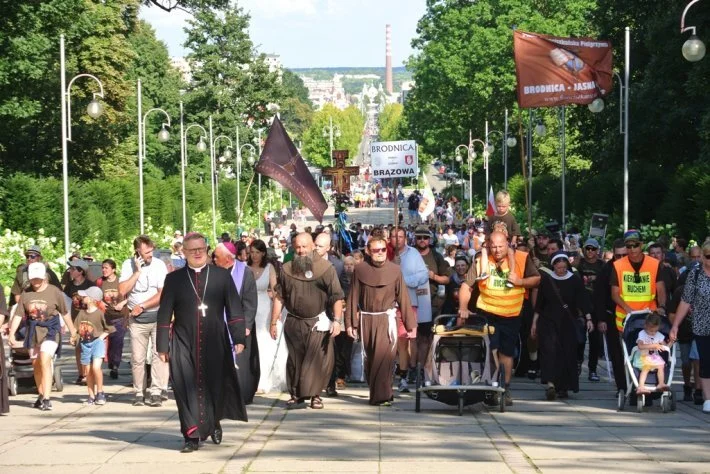 Wejście Pieszej Pielgrzymki na Jasną Górę