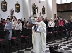 Wprowadzenie relikwii w Górznie