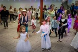 Bal wszystkich świętych w Gostkowie
