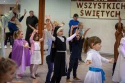 Bal wszystkich świętych w Gostkowie