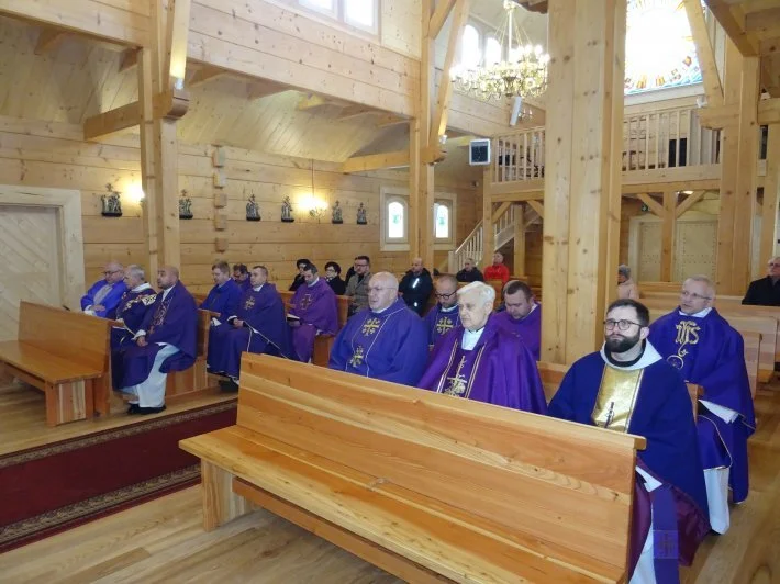 Msza św. za zmarłych kapłanów dekanatu brodnickiego