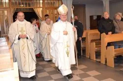 Relikwie kard. Wyszyńskiego na Stawkach