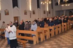 Relikwie kard. Wyszyńskiego na Stawkach