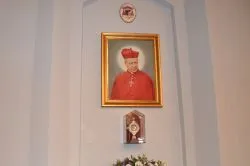 Relikwie kard. Wyszyńskiego na Stawkach