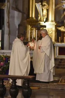 Betlejemskie Światło Pokoju w Toruniu