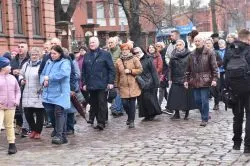 Droga Krzyżowa przez toruńską starówkę