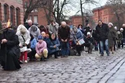 Droga Krzyżowa przez toruńską starówkę