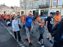 Grupa pomarańczowa z Grudziądza w drodze do Maryi